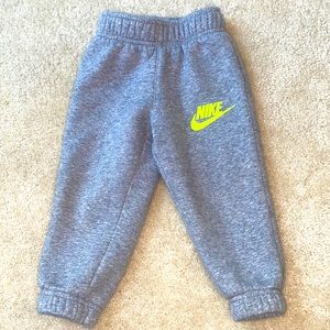 NIKE thick sweats